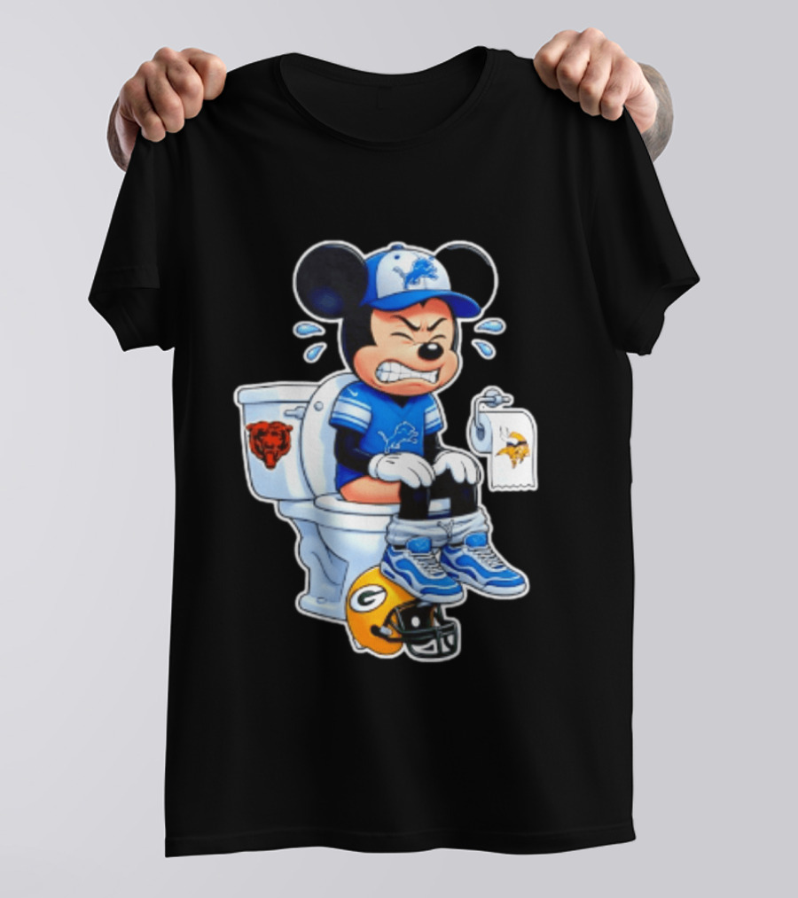 Detroit Lions Mickey Toilet Beating Bears Vikings Packers Football T-Shirt