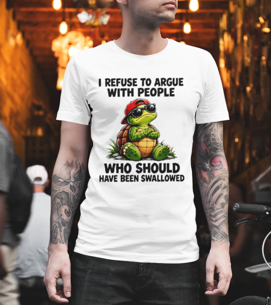 I Refuse To Argue Cool Turtle Red Hat Sunglasses Retro Fun T-Shirt