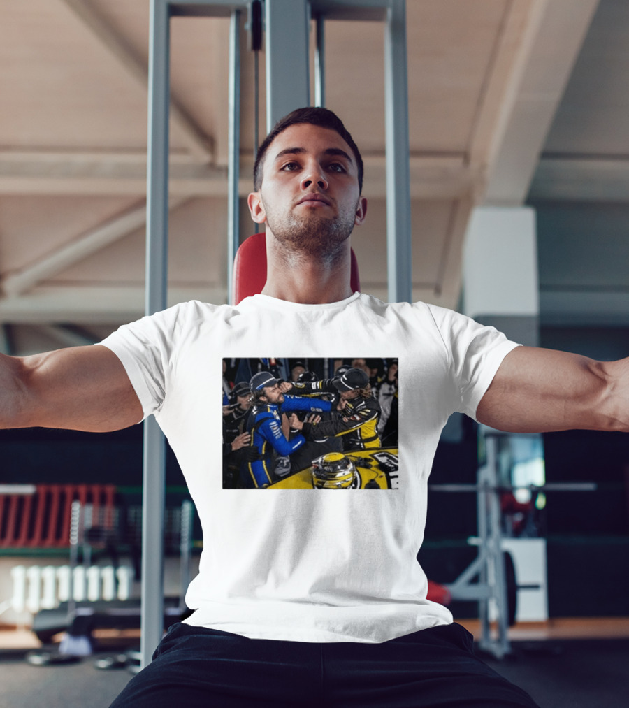 Carson Hocevar Vs Ryan Blaney NASCAR Fight Racing Rivalry Scene T-Shirt