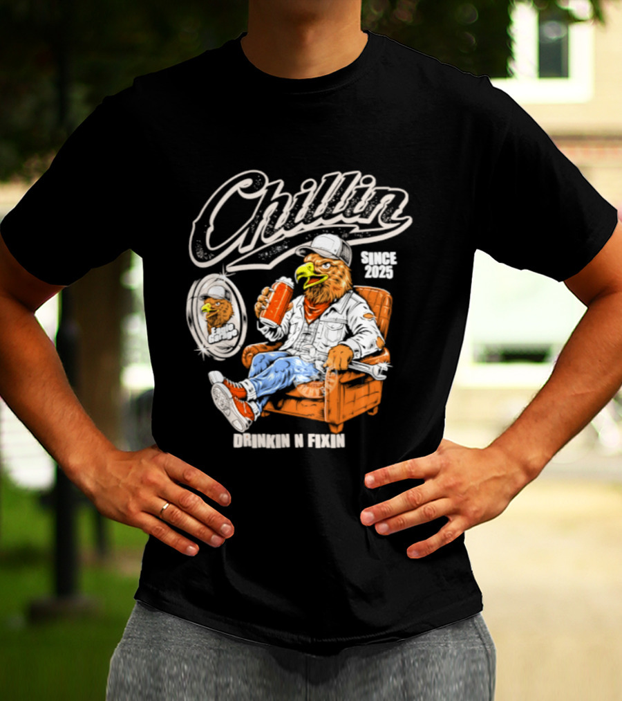 Chillin Since 2025 Eagle Drinkin N Fixin Garage Vibes T-Shirt