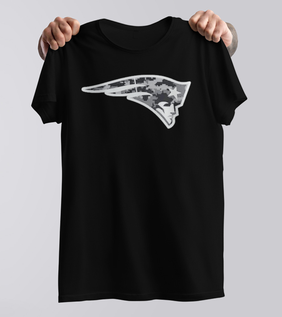 New England Patriots 2026 Salute To Service Camo Patriots Head T-Shirt