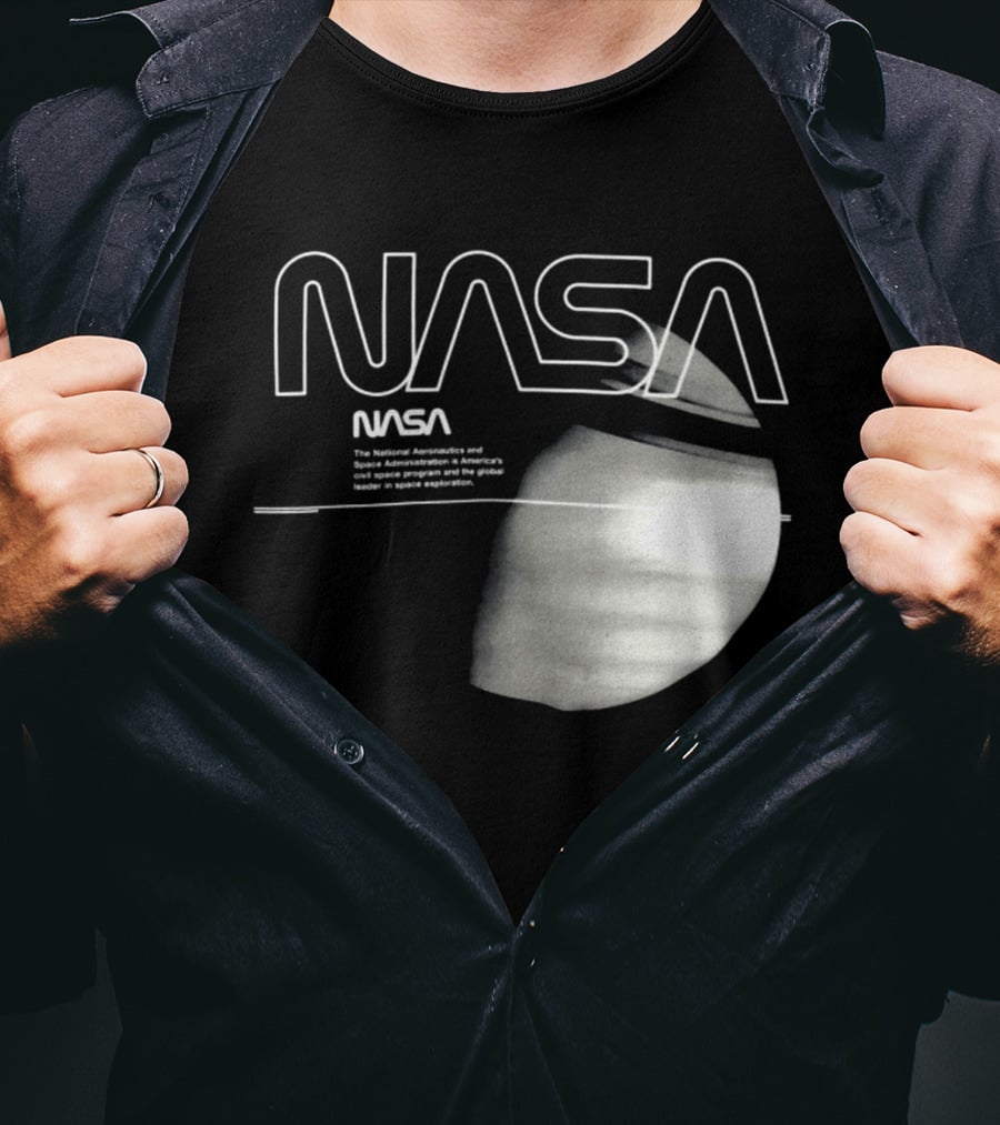 Alpha Industries NASA Galaxy Essential Crew Space Exploration T-Shirt