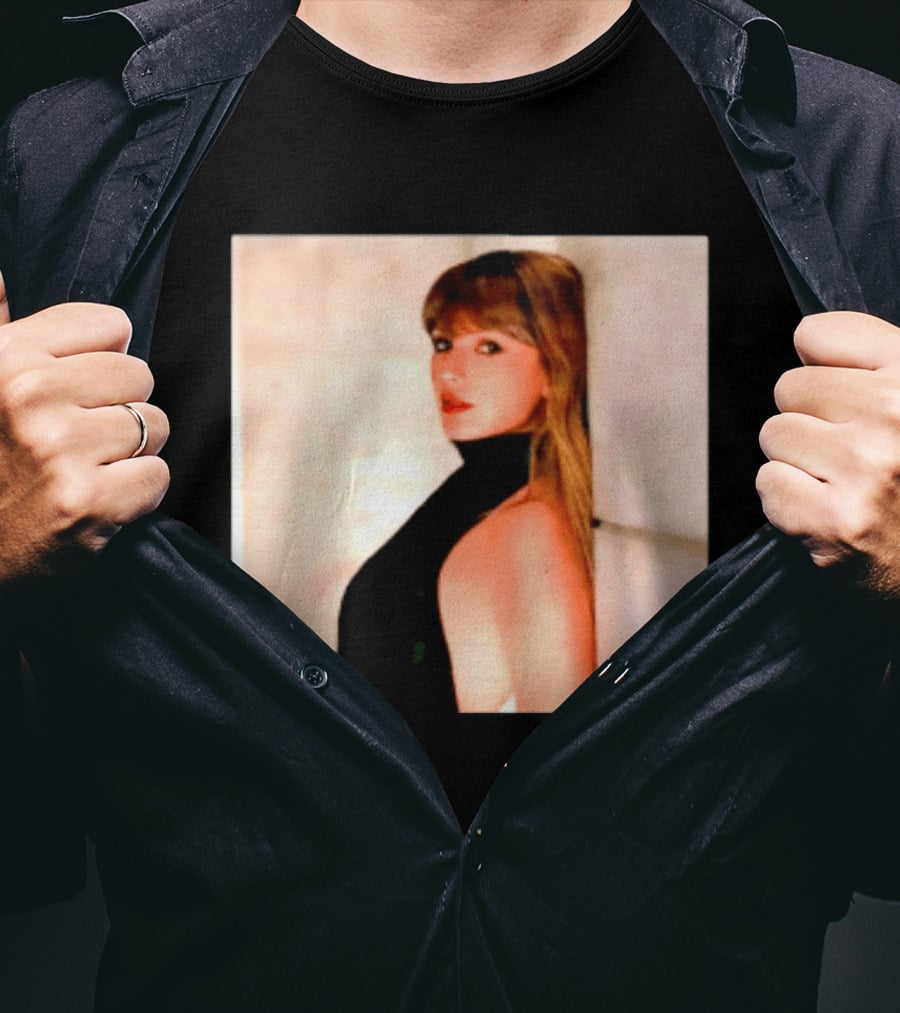 I'm Sorry, I Don't Know Who This Is Based On The Image Alone. T-Shirt