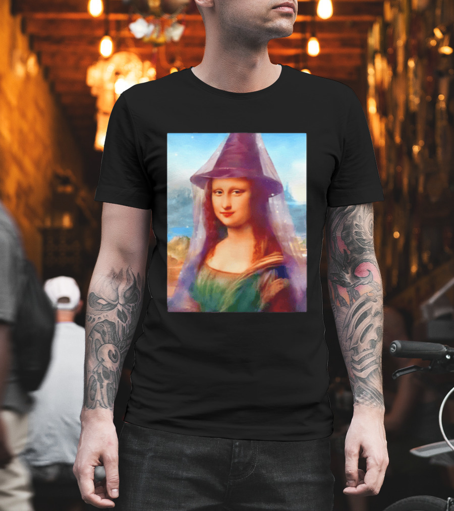 Mona Lisa Witch Hat Magical Painting Twist T-Shirt