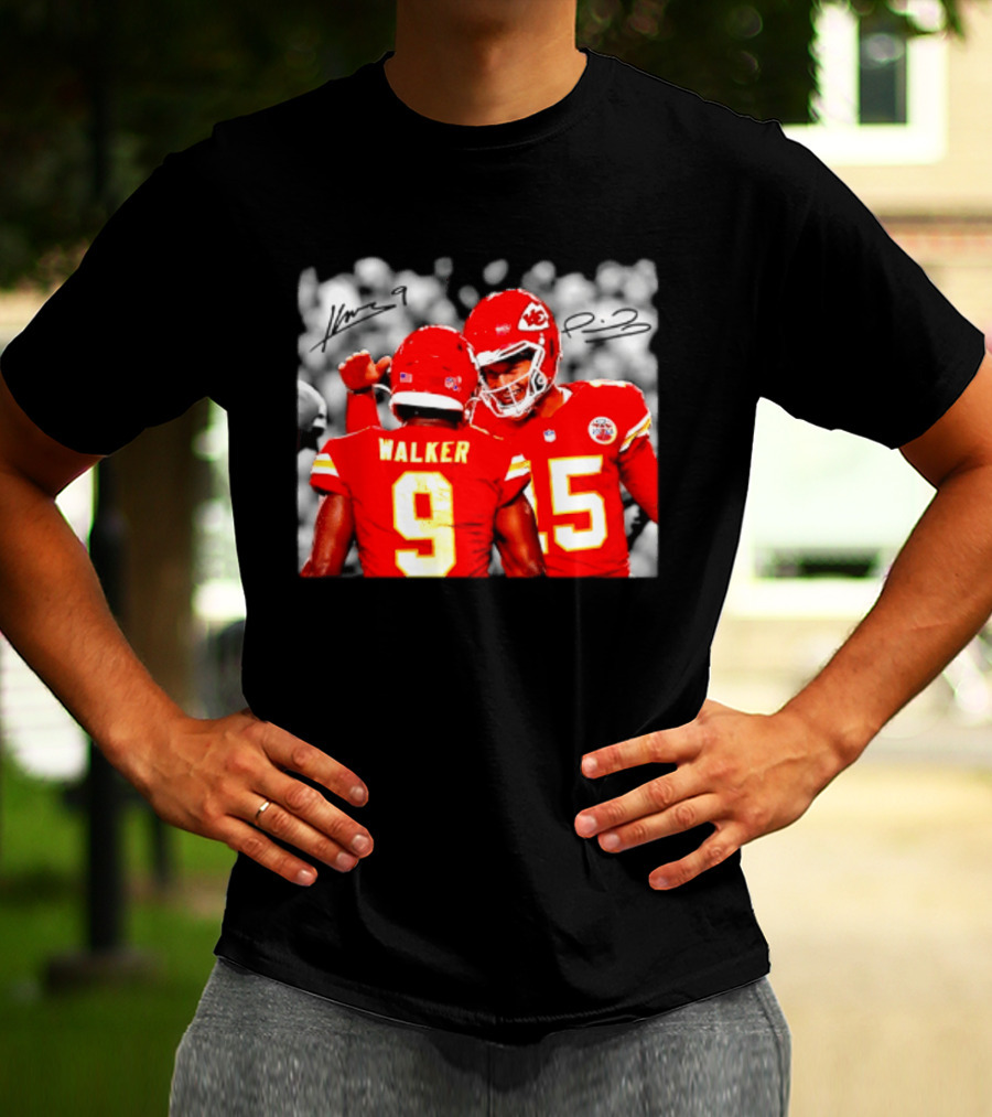 Patrick Mahomes Kenneth Walker III Kansas City Chiefs Player Signatures T-Shirt