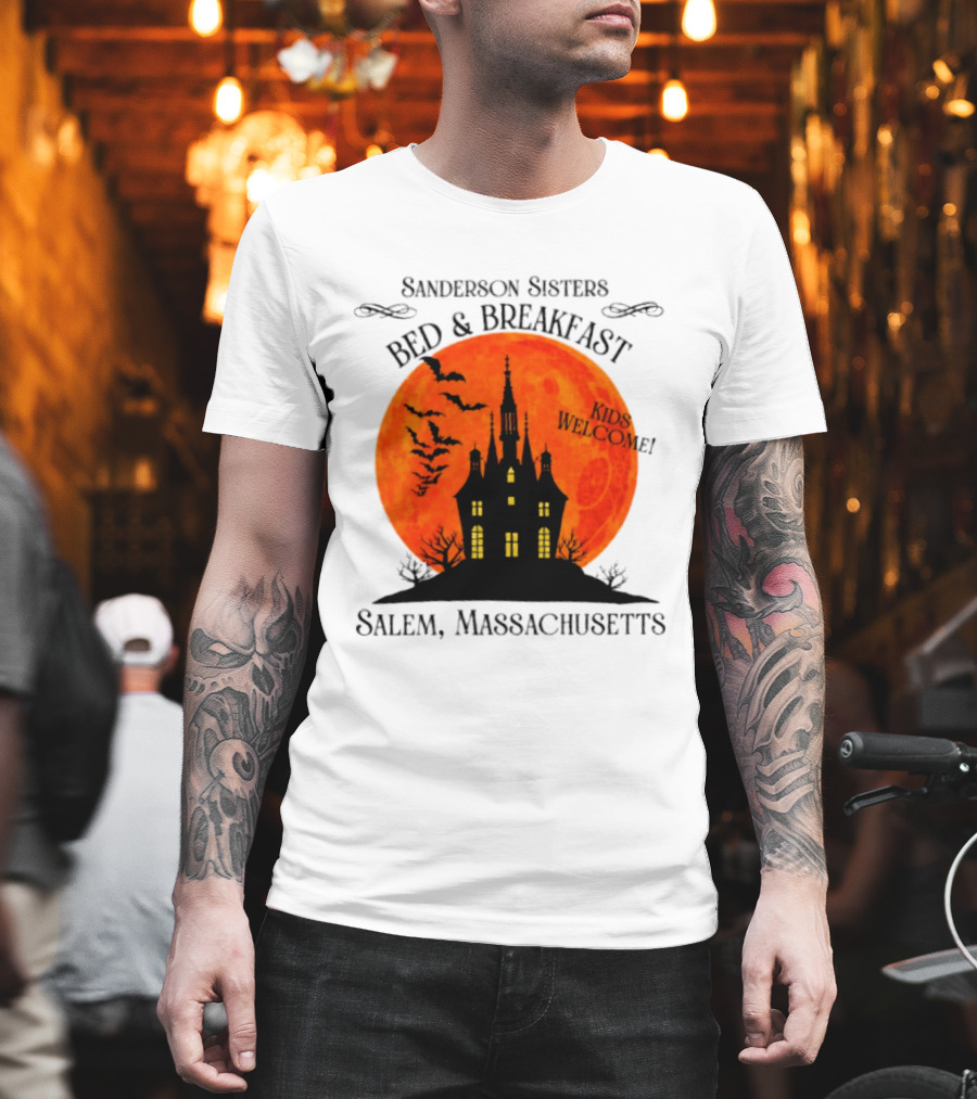 Sanderson Sisters Bed And Breakfast Kids Welcome Salem Massachusetts Halloween Bats Haunted House T-Shirt