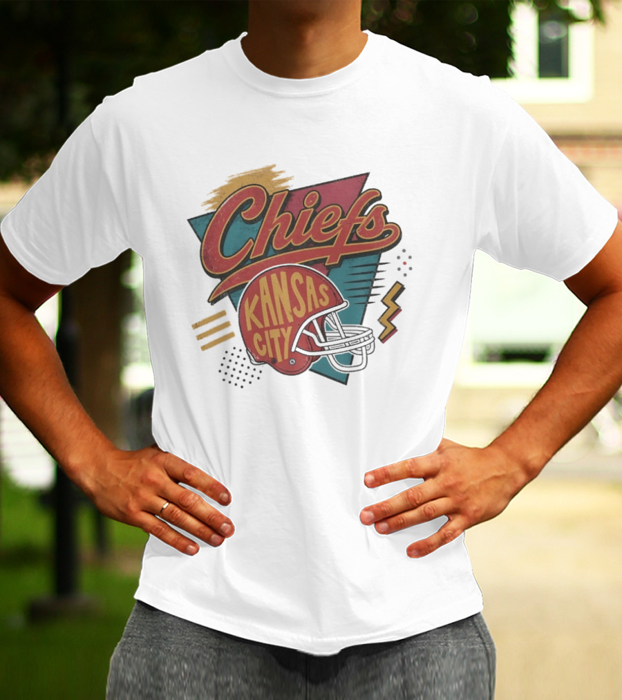 Kansas City Chiefs Game Day Retro Helmet T-Shirt