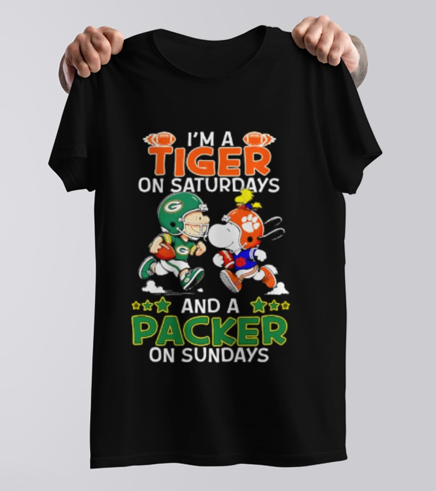 Clemson Tigers Fan On Saturdays Green Bay Packers Supporter On Sundays Football Peanuts T-Shirt
