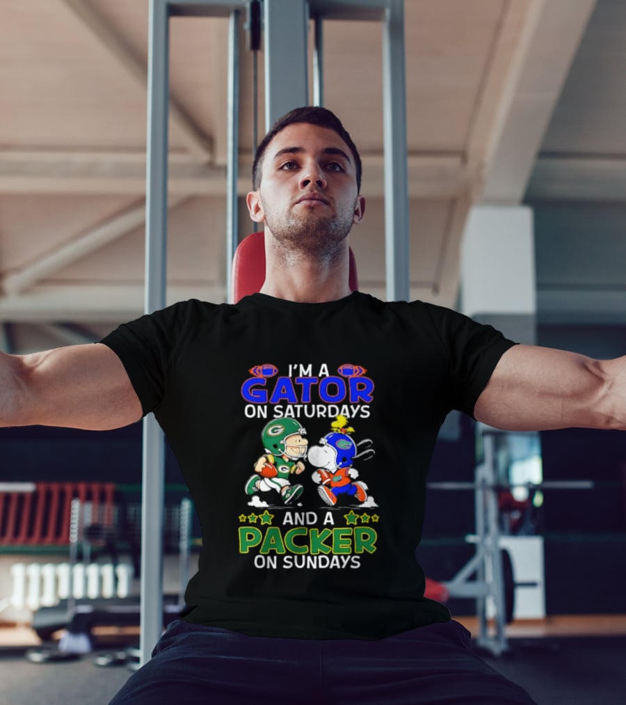 I'm A Gator On Saturdays And A Packer On Sundays Peanuts Football Charlie Brown Snoopy T-Shirt