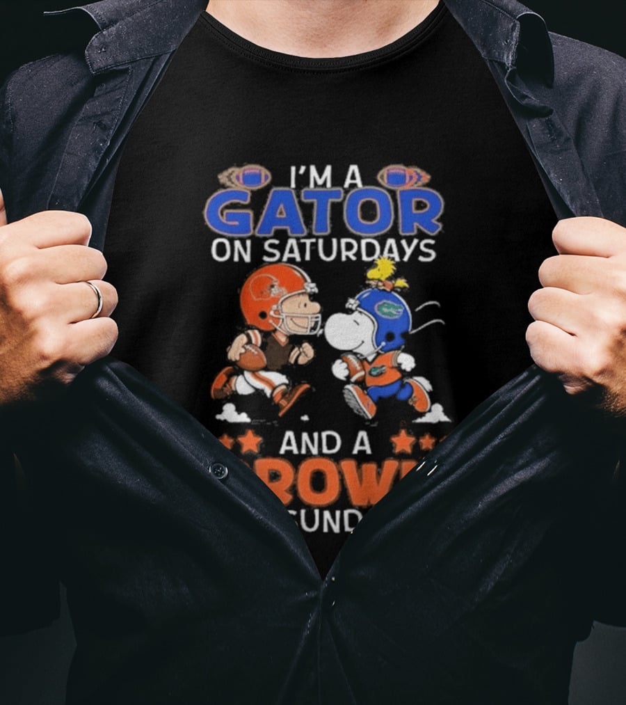 Charlie Brown Snoopy I'm A Gator On Saturdays And A Brown On Sundays Football Helmets T-Shirt