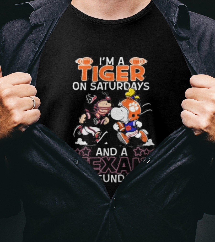 I'm A Tiger On Saturdays And A Texan On Sundays Charlie Brown Snoopy T-Shirt
