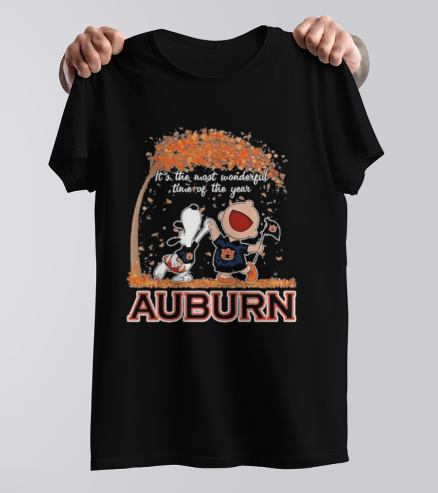 Auburn Tigers Snoopy Charlie Brown Dancing 2026 Most Wonderful Time Of The Year T-Shirt
