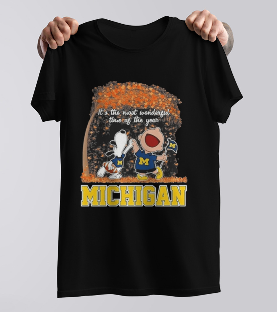 Michigan Wolverines Snoopy Charlie Brown 2026 Most Wonderful Time T-Shirt