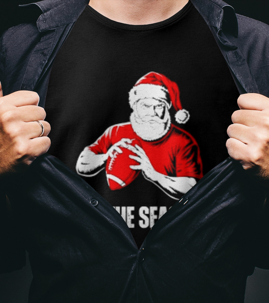Santa Claus Playing Football Tis The Season Christmas 2026 T-Shirt
