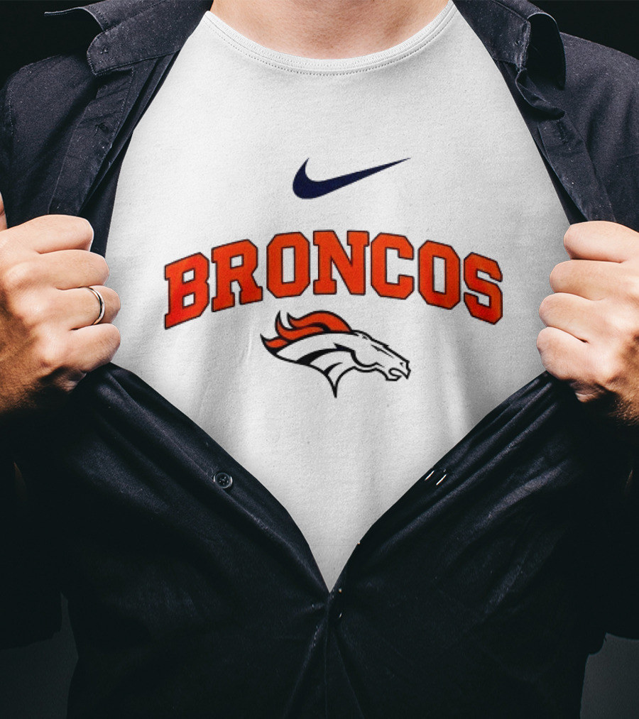 Denver Broncos Make Washington Grateful Again Game Day Nike Broncos Horsehead T-Shirt
