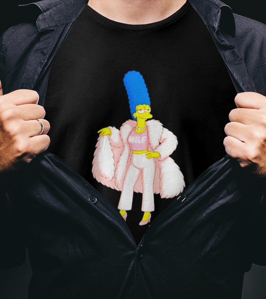 Marge Simpson Milf Pink Fur Coat The Simpsons Cartoon Iconic Character Fashion T-Shirt