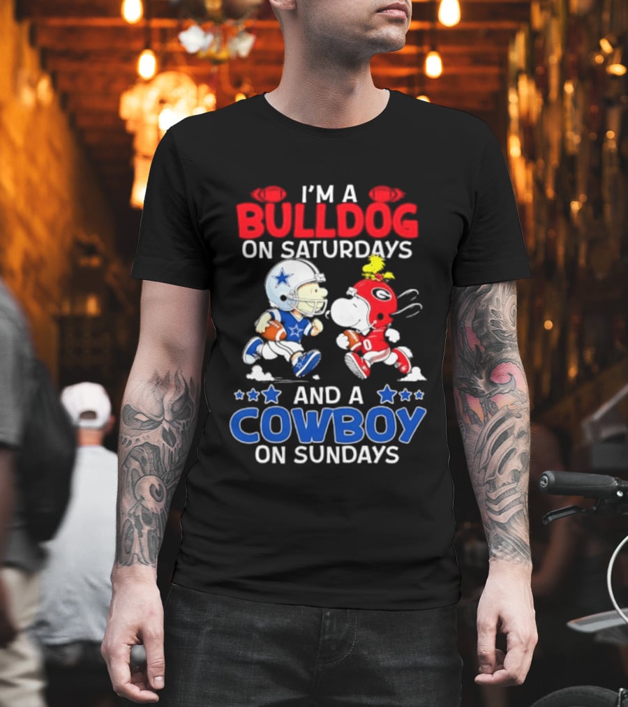 I'm A Bulldog On Saturdays And A Cowboy On Sundays Football Peanuts Sports T-Shirt