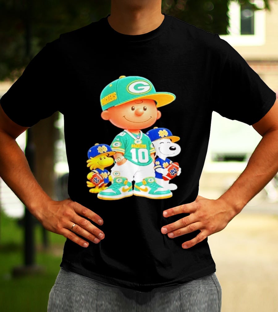 Peanuts Green Bay Packers Notre Dame Fighting Irish Football Characters Charlie Brown Snoopy Woodstock T-Shirt