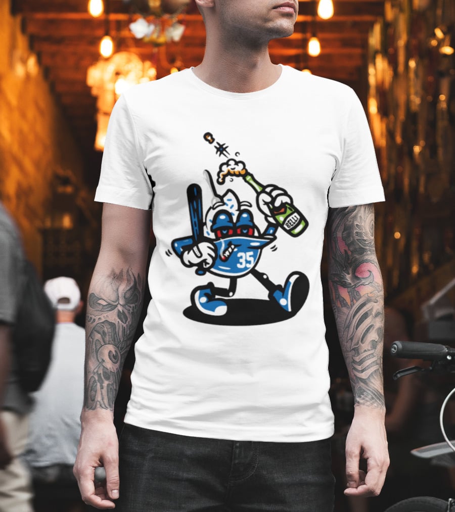 Cody Bellinger 35 Belli Champagne Celebration Baseball Cartoon T-Shirt