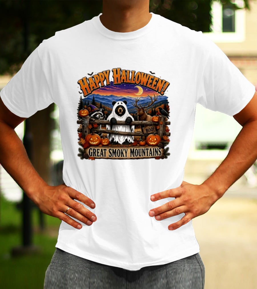 Happy Halloween Boo Great Smoky Mountains Bear Raccoon Deer T-Shirt