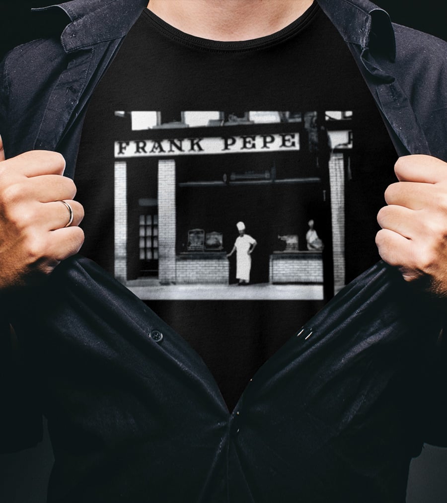 Frank Pepe Pizzeria Napoletana Storefront Scene With Visible Figures T-Shirt