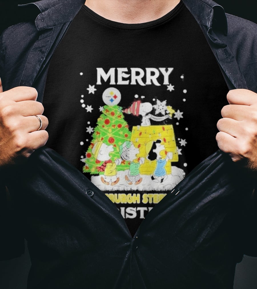 Merry Christmas 2026 Pittsburgh Steelers Peanuts Tree And Snoopy T-Shirt