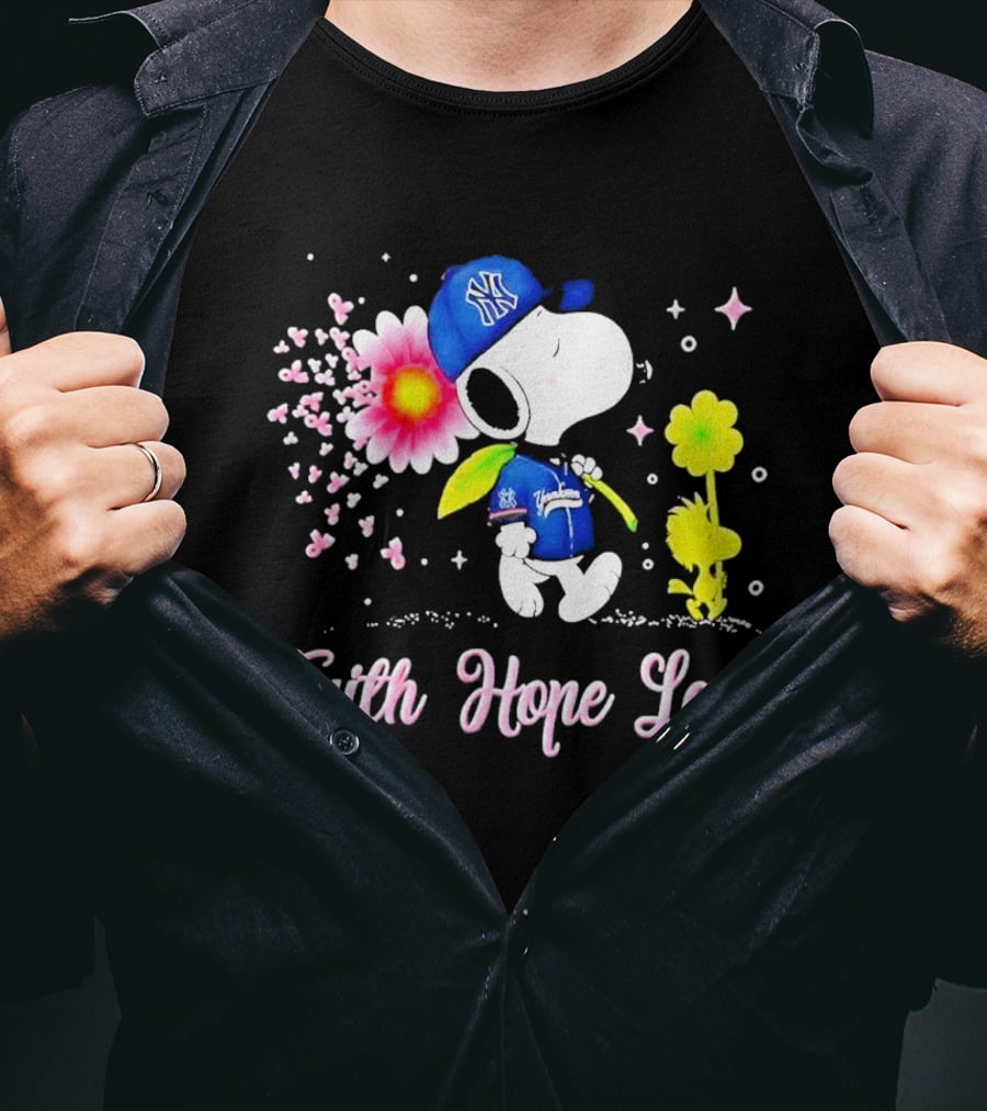 Snoopy New York Yankees Breast Cancer Awareness Faith Hope Love Blossoms Woodstock T-Shirt