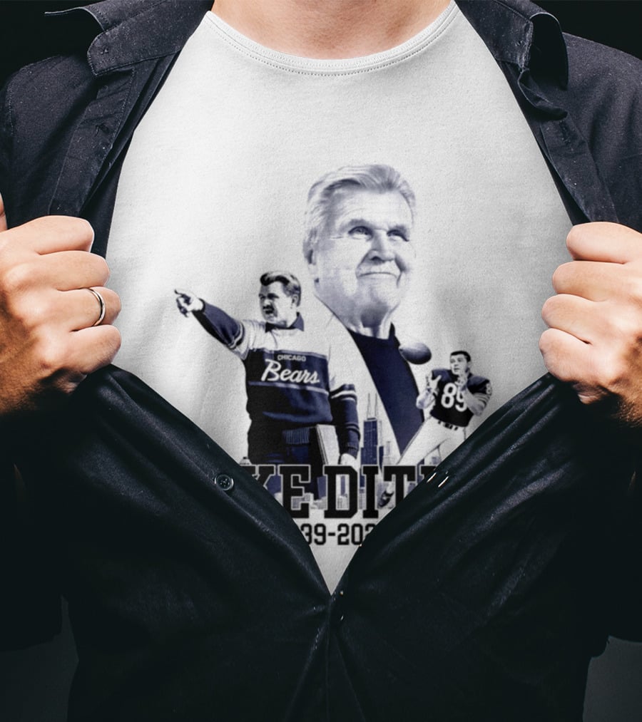 Mike Ditka Da Coach Chicago Bears In Loving Memory 1939 2026 City Skyline T-Shirt