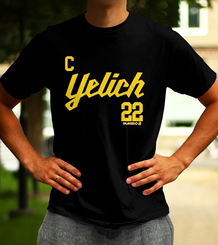 Yelich 22 Captain Players Milwaukee Brewers Baseball MLB T-Shirt