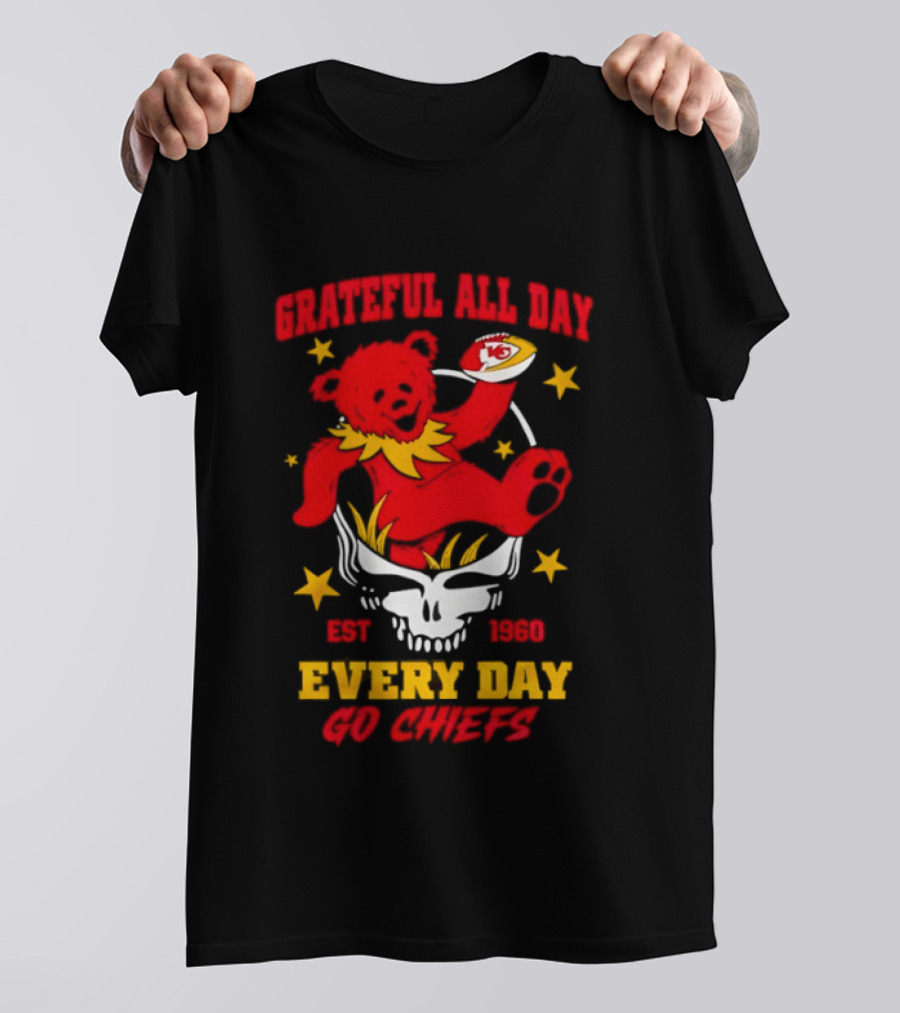 Grateful All Day Every Day Go Chiefs Est 1960 Kansas City Chiefs X Grateful Dead T-Shirt