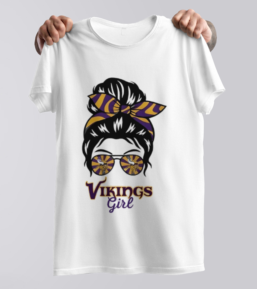 Minnesota Vikings Girl Messy Bun Sunglasses Fan T-Shirt