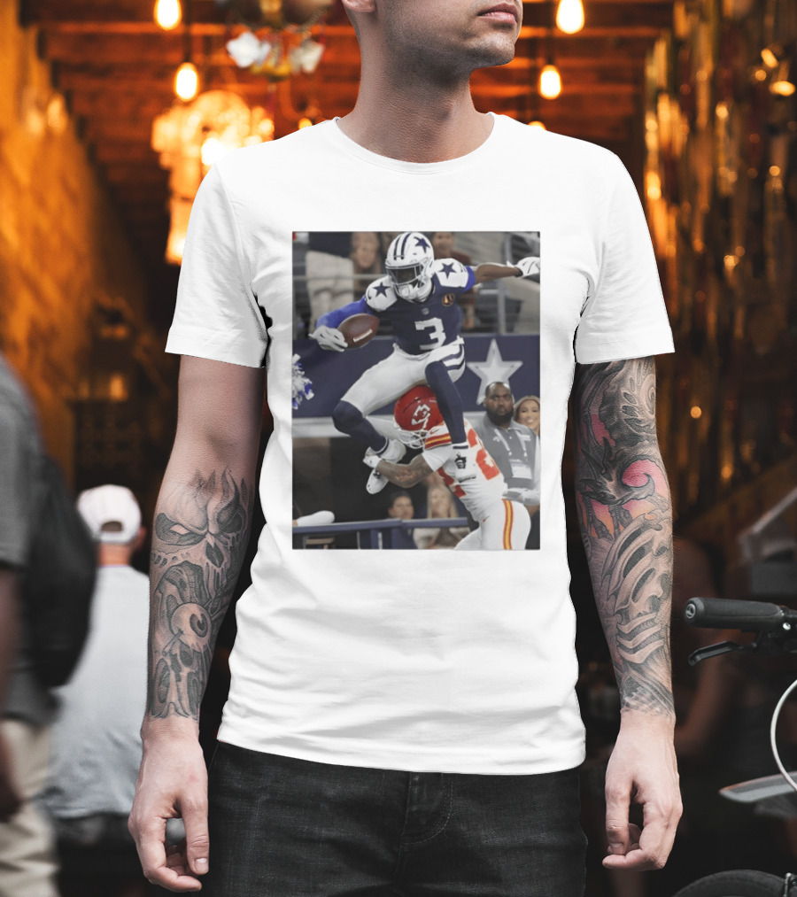 Football Leap Dallas Vs Kansas Royals Dynamic Action T-Shirt