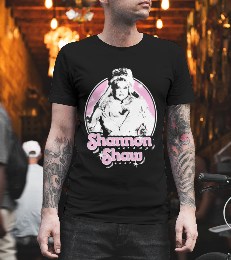 Shannon Shaw Fur Coat Glamour Pink Starry T-Shirt