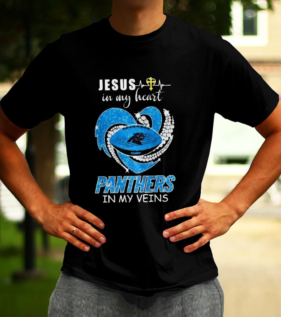 Jesus In My Heart Panthers In My Veins Diamond Heart Christian T-Shirt