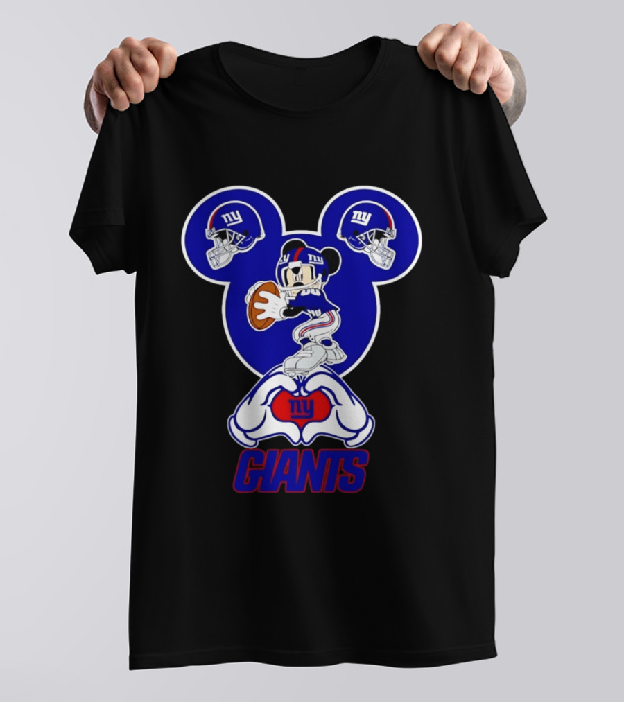 New York Giants Mickey Mouse Heart Hands NFL Team Fan Gear T-Shirt
