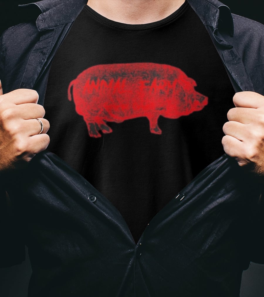 Animal Farm Pig Graphic Textured Red T-Shirt