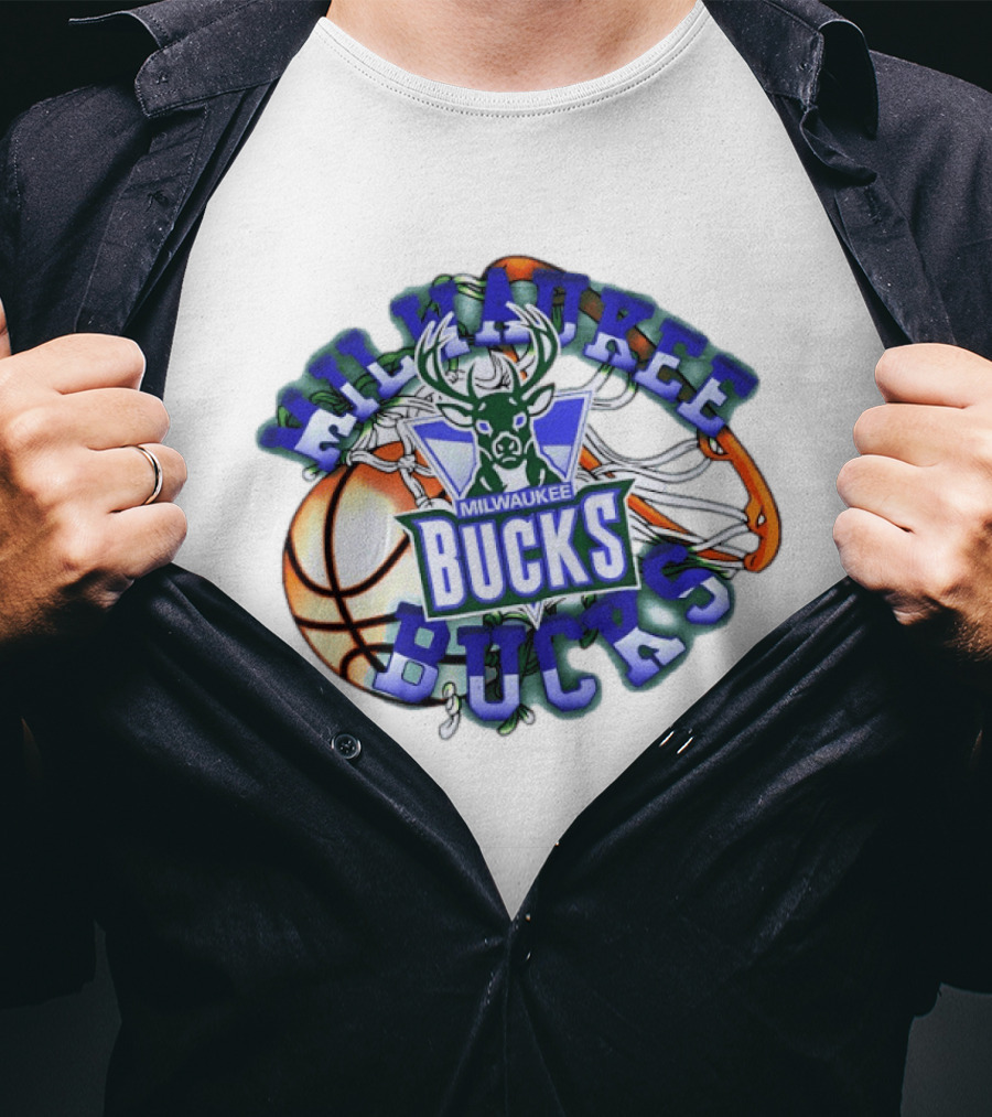 Milwaukee Bucks Basketball Hoop Deer T-Shirt