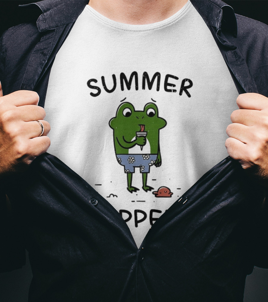 Frog Enjoying Ice Cream Summer Happens Fun Scene T-Shirt