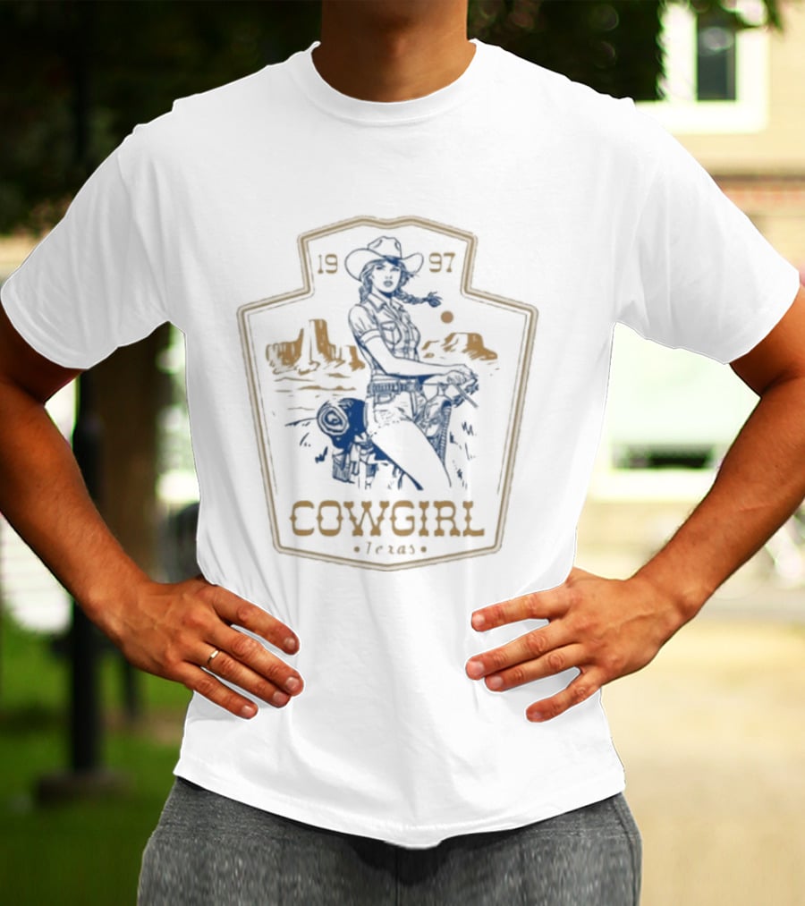 Western Cowgirl Texas 1997 Rodeo T-Shirt