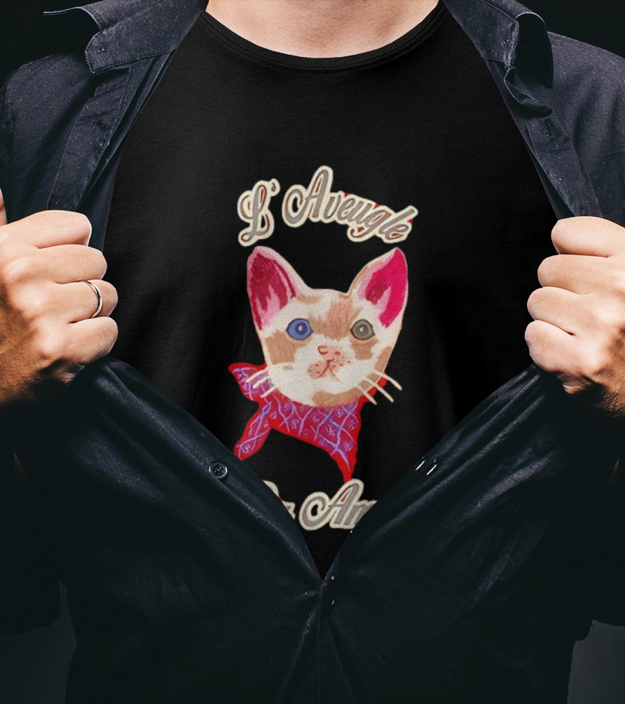 L'Aveugle Par Amour Cute Cat With Red Bandana T-Shirt