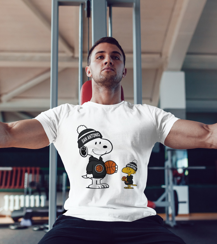Snoopy And Woodstock Basketball Fans San Antonio Beanies T-Shirt