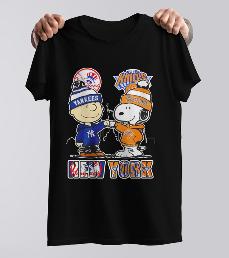 New York Yankees New York Knicks Charlie Brown Snoopy T-Shirt