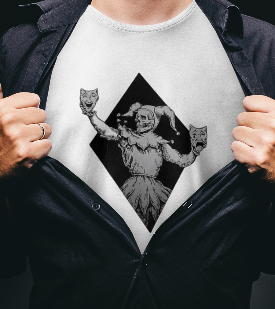 Skeleton Jester Holding Comedy And Tragedy Masks Medieval Gothic Costume T-Shirt