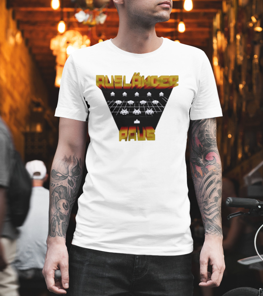 Ausländer Raus Retro Gaming T-Shirt