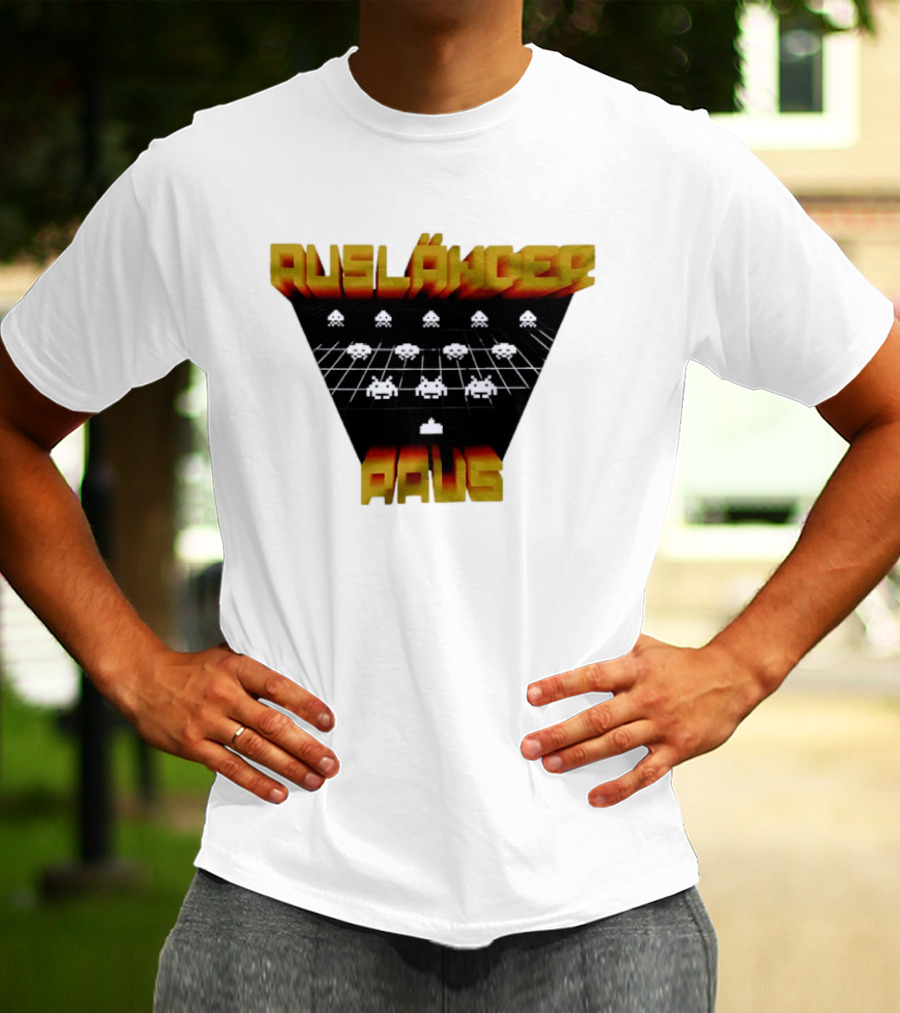 Ausländer Raus Retro Gaming T-Shirt
