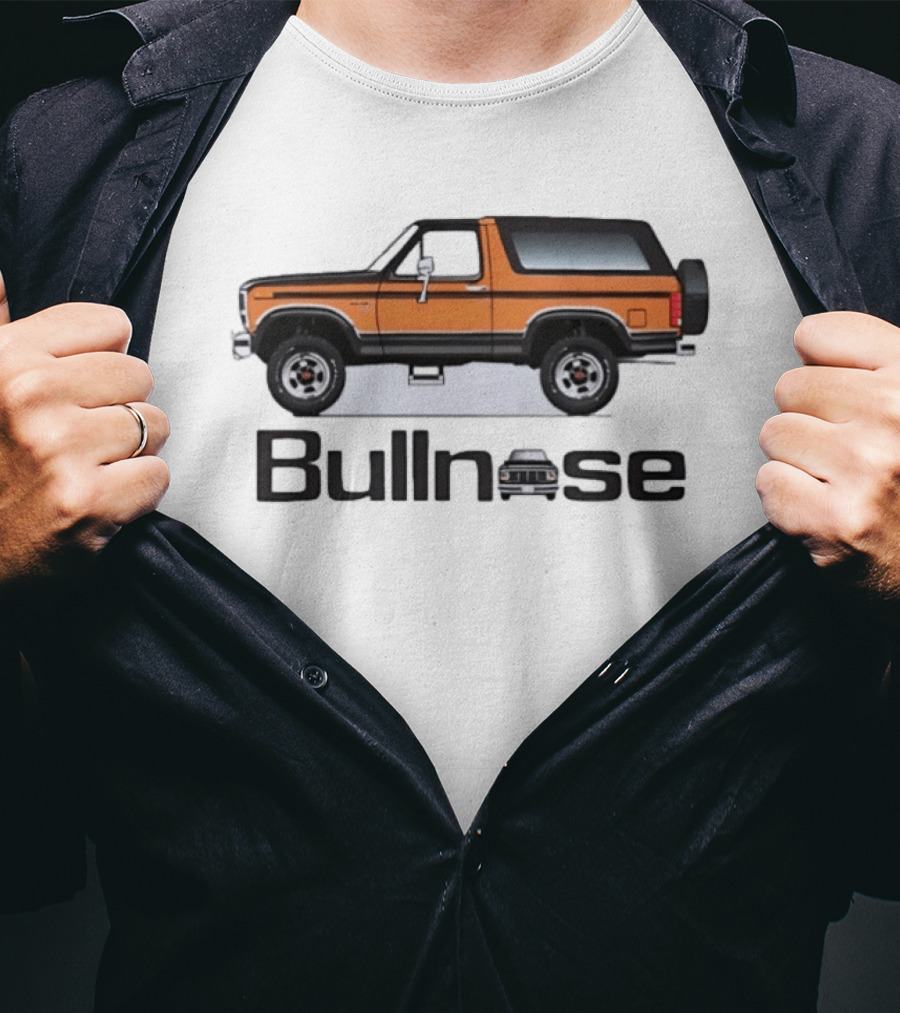 Ford Bronco Bullnose 1980 1986 Vintage Classic Truck T-Shirt