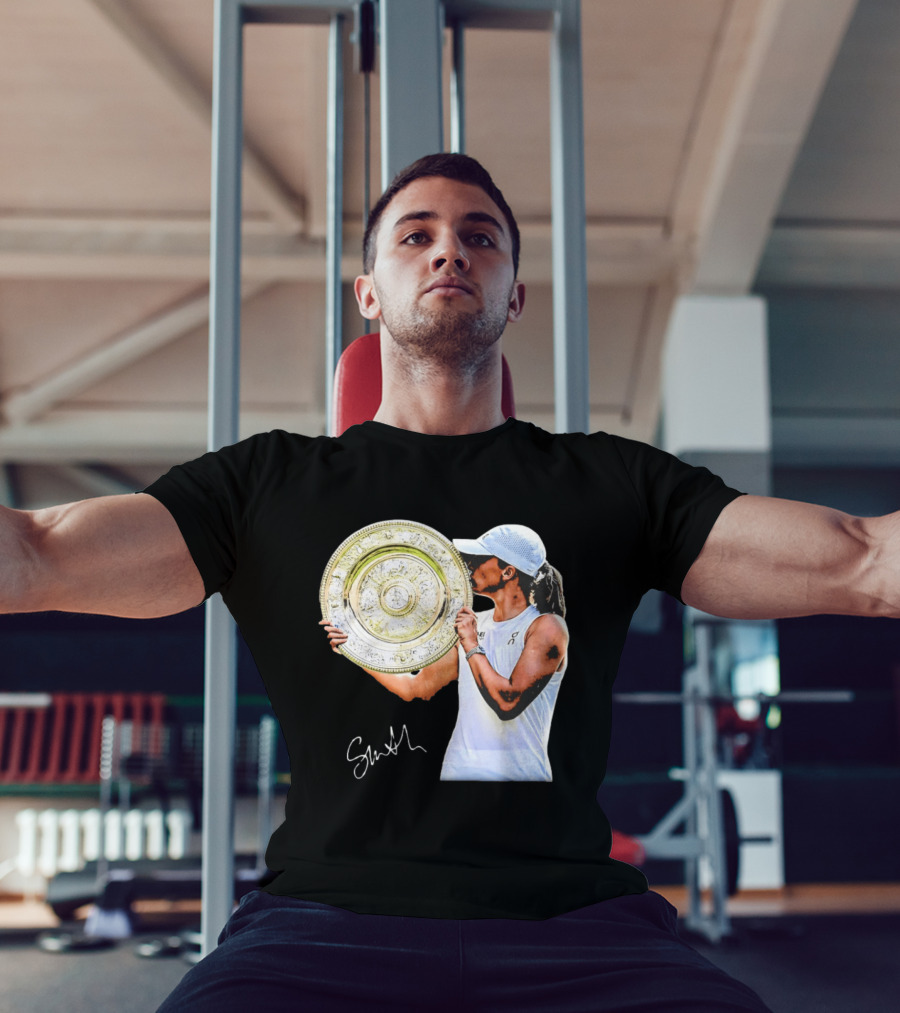 Iga Swiatek Wimbledon Champion Trophy Celebration T-Shirt