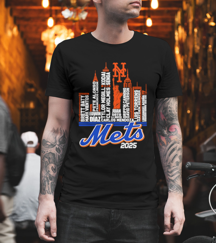 New York Mets Players City Skyline 2025 T-Shirt