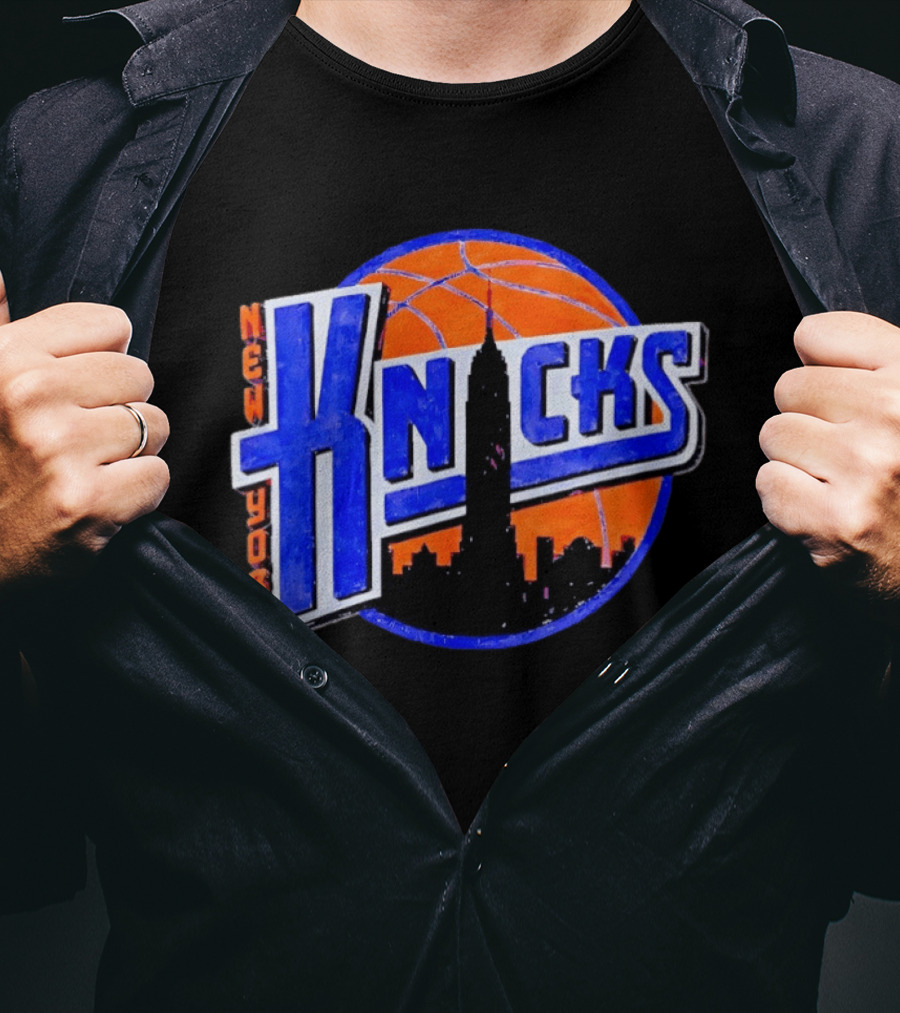 New York Knicks NBA Old School Basketball Skyline 2026 T-Shirt