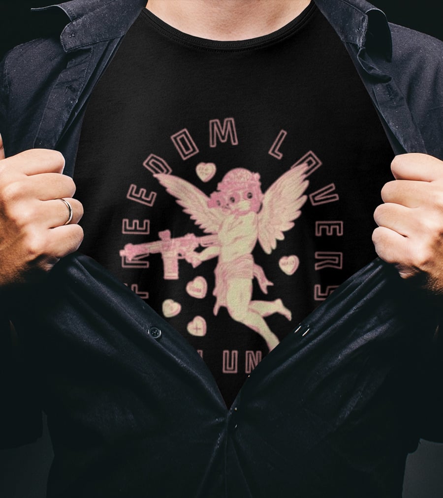 Freedom Lovers Born United Angel With Rifle And Hearts T-Shirt